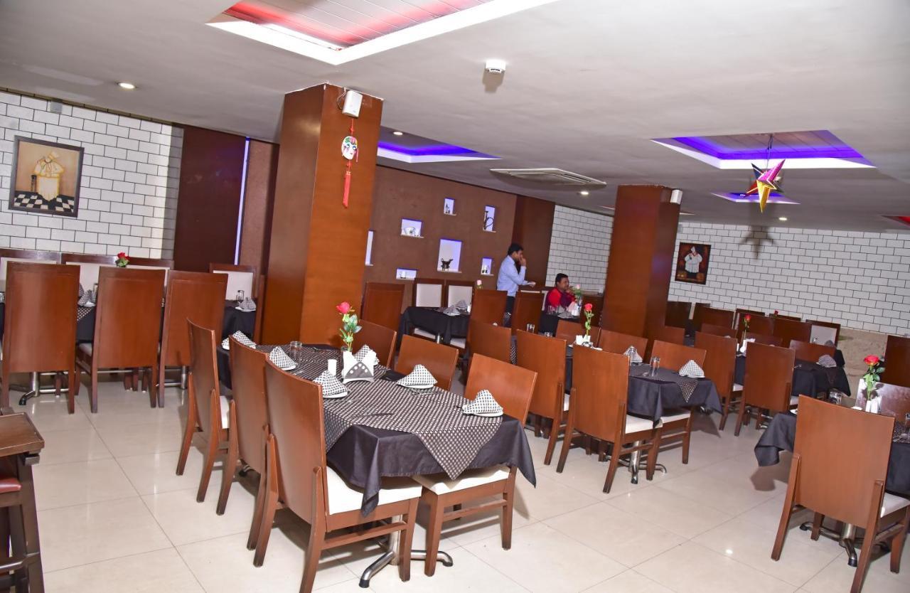 Hotel Amit International Bhilai Exterior photo